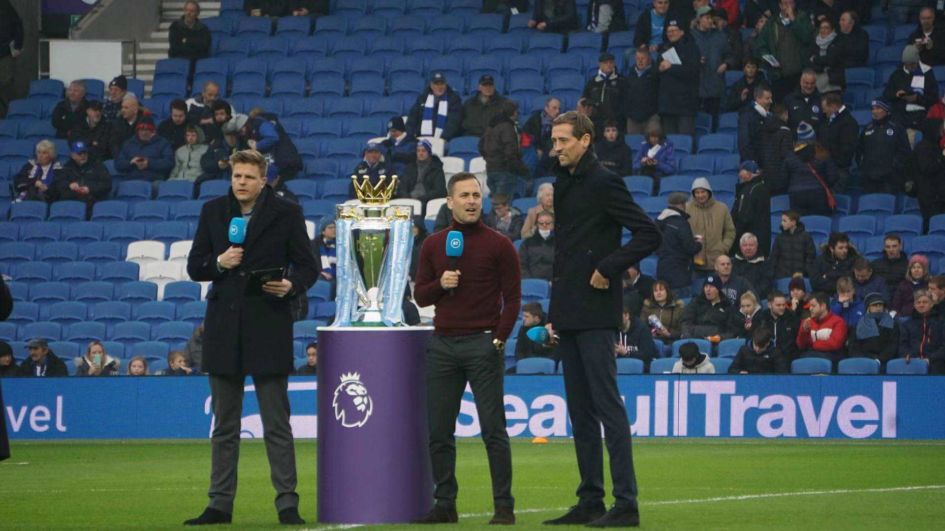 更道出了足 更道出了足